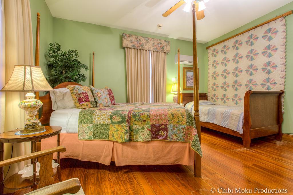 Sweetwater Branch Inn Gainesville Zimmer foto